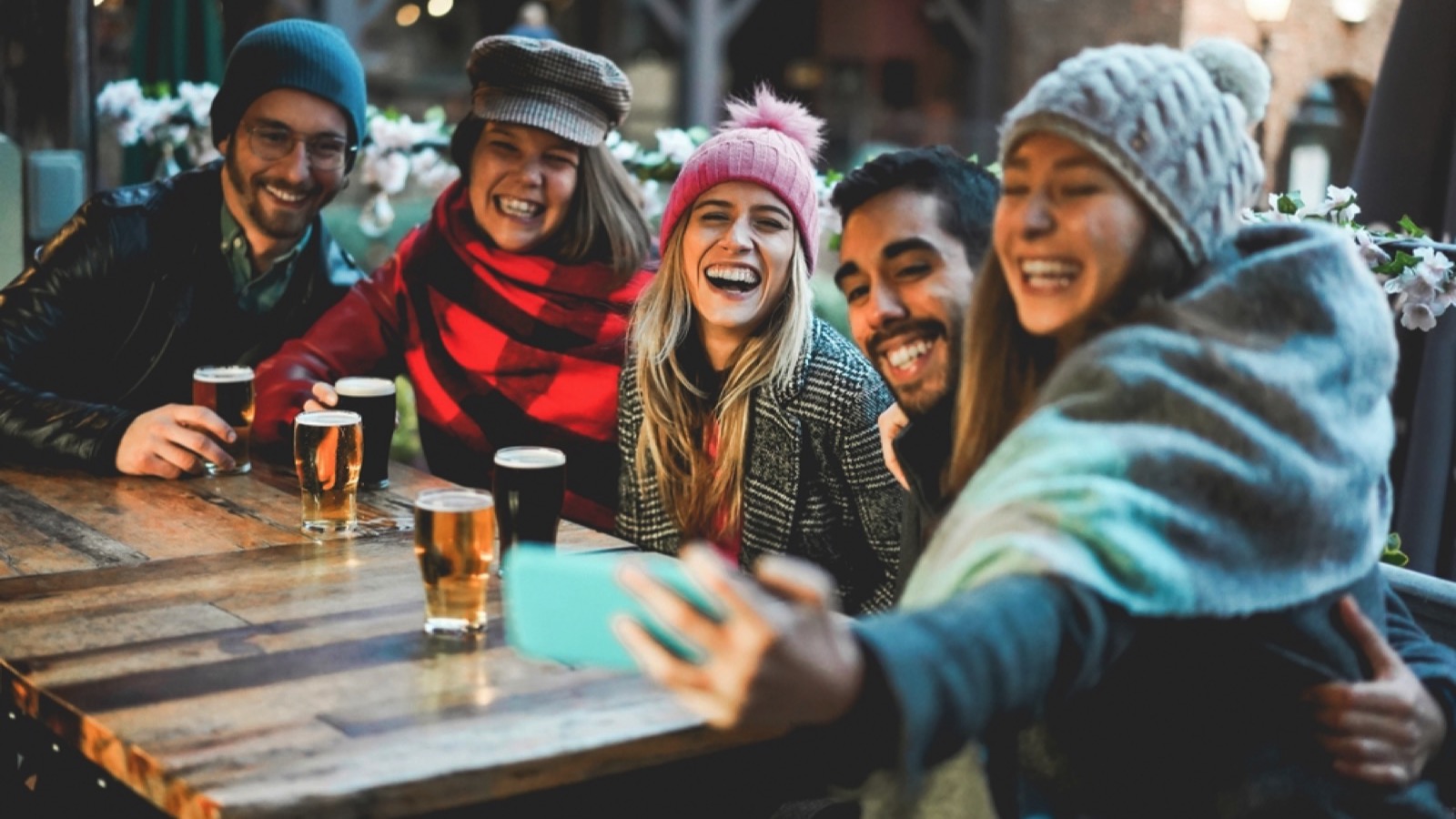 Young people in Pub